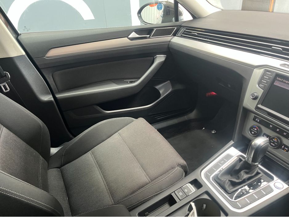 2016 Volkswagen Passat