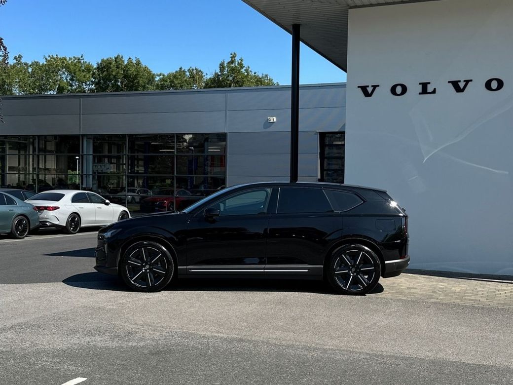 2026 Volvo EX60
