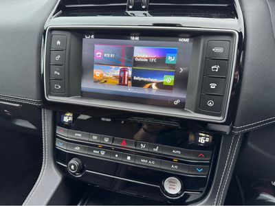 2016 Jaguar F-Pace