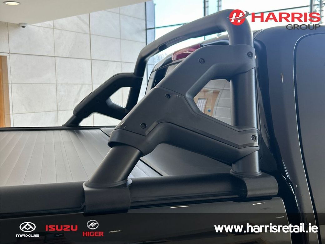 2026 Black Isuzu D-MAX