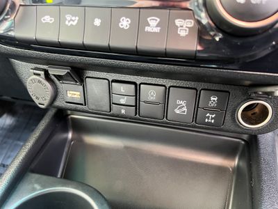 2025 Toyota Hilux