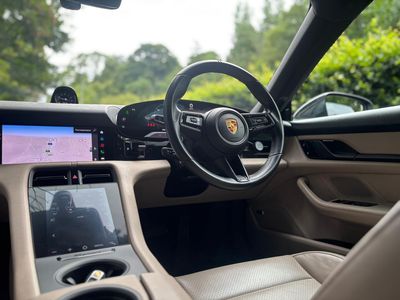 2022 Porsche Taycan