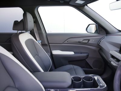 2026 Kia EV5