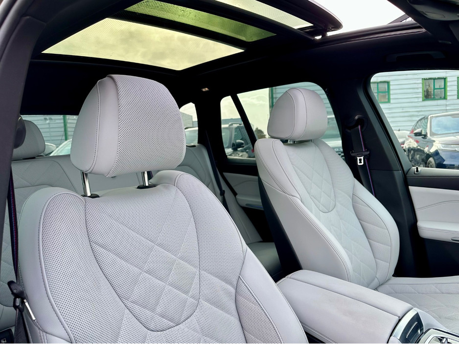 2025 BMW X5