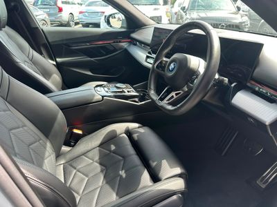 2026 BMW i5