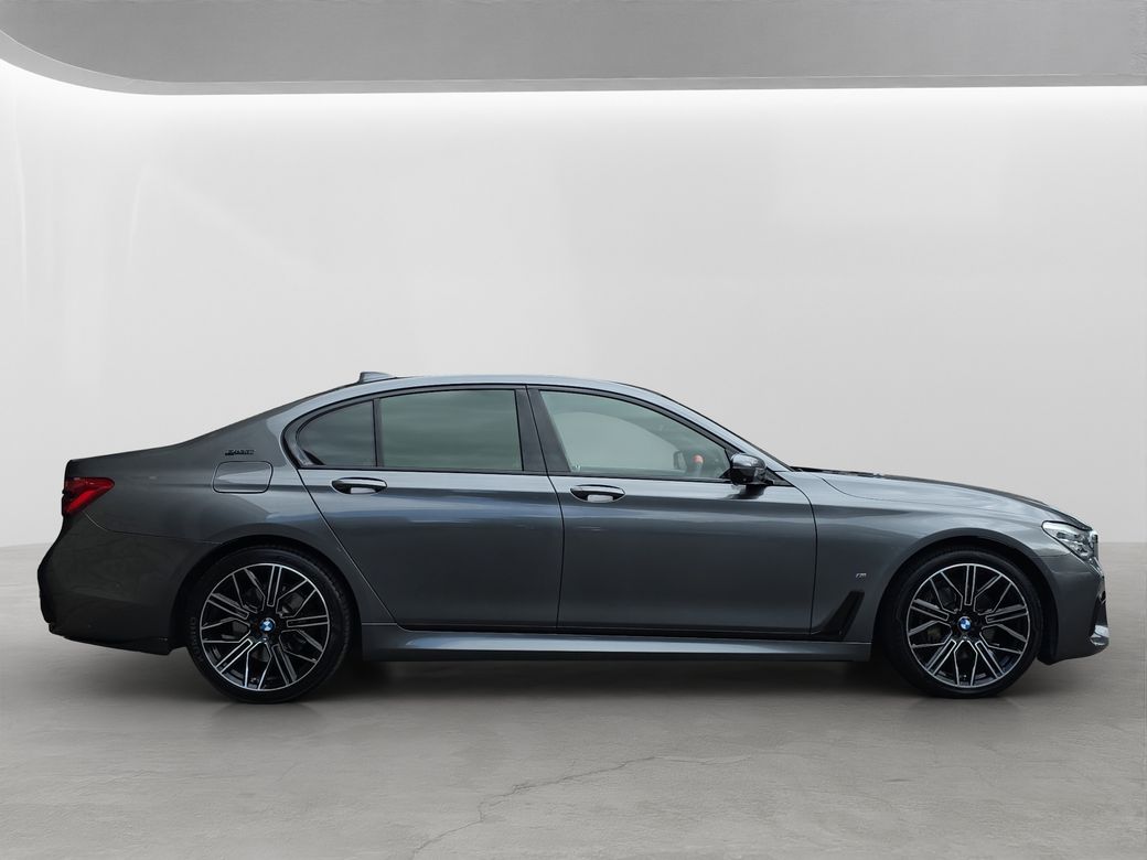 2017 BMW 7 Series