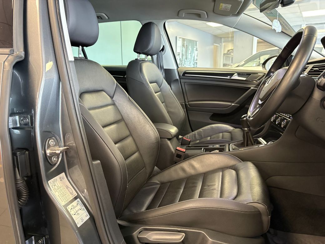 2020 Volkswagen Golf