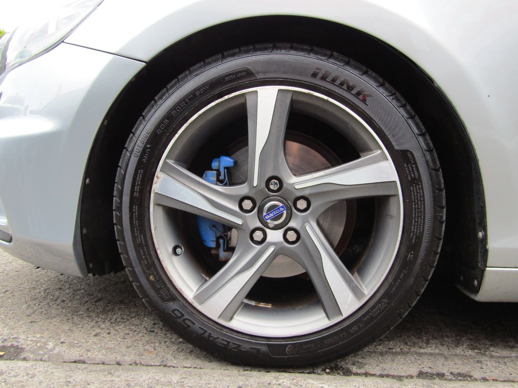 2013 Volvo V40