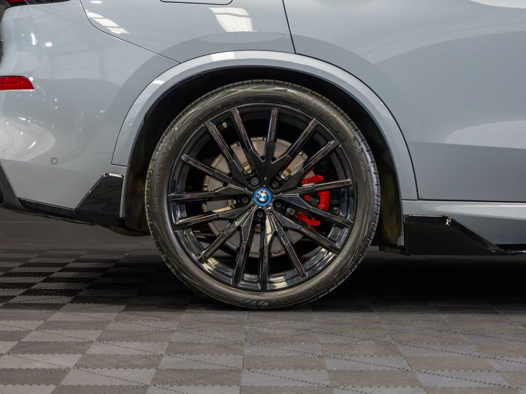2025 BMW X5