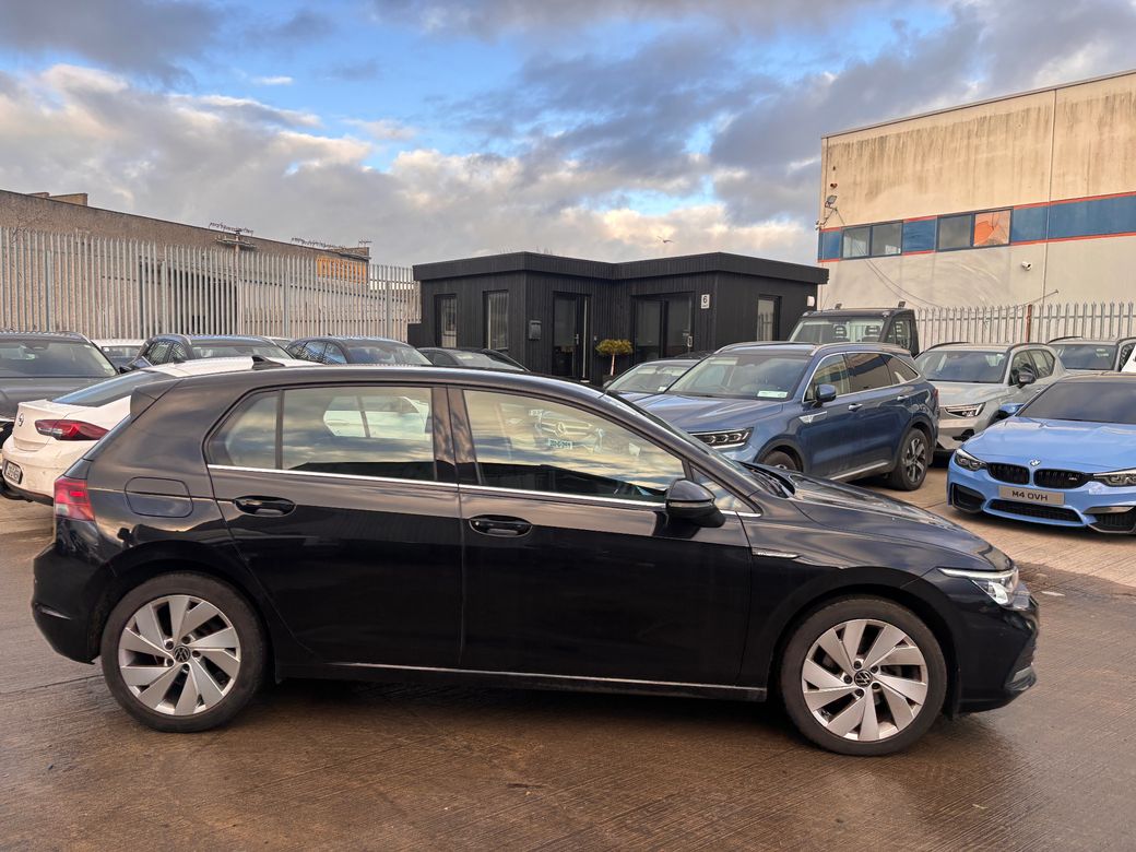 2022 Volkswagen Golf