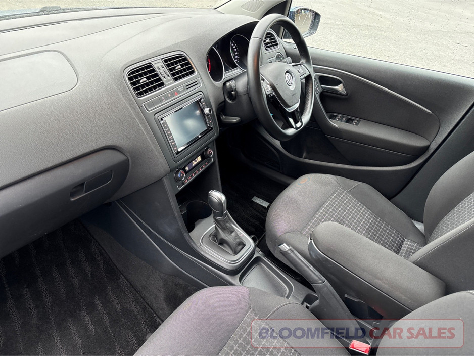2017 Volkswagen Polo