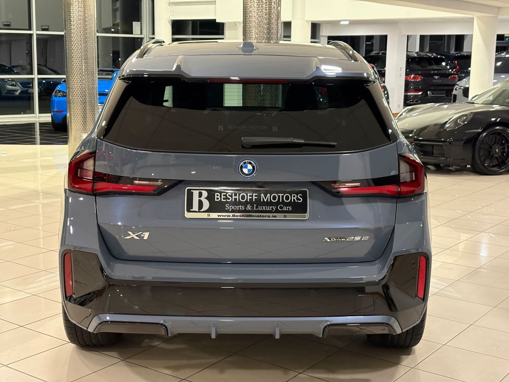 2025 BMW X1