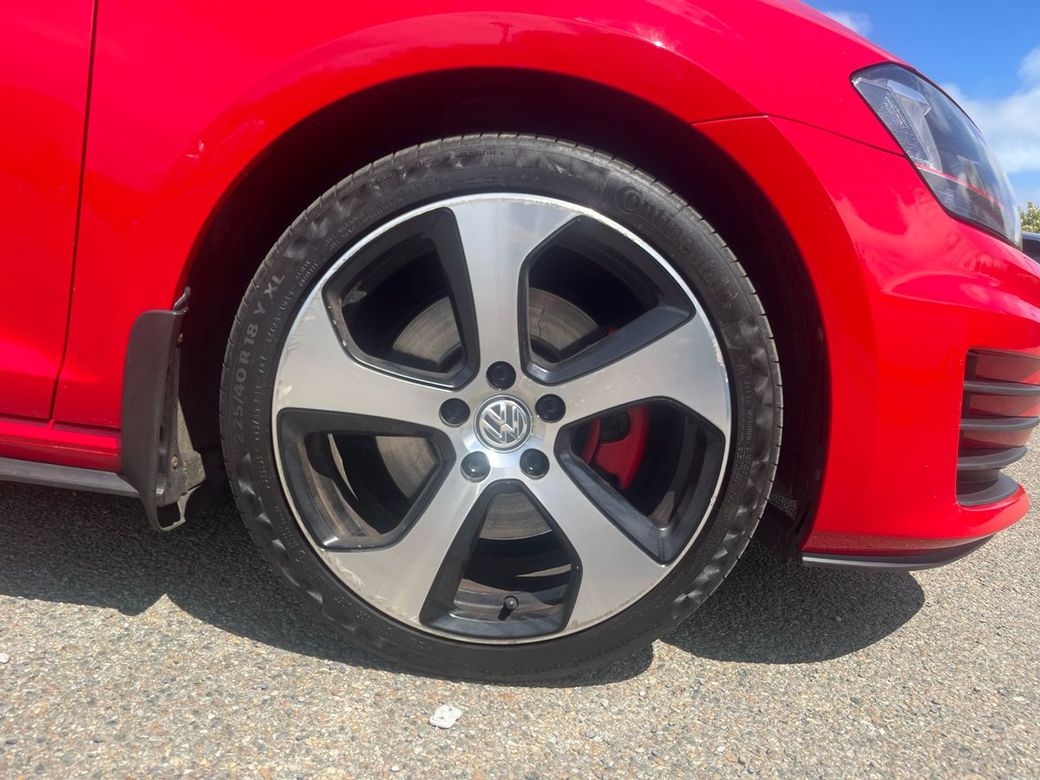 2017 Volkswagen Golf