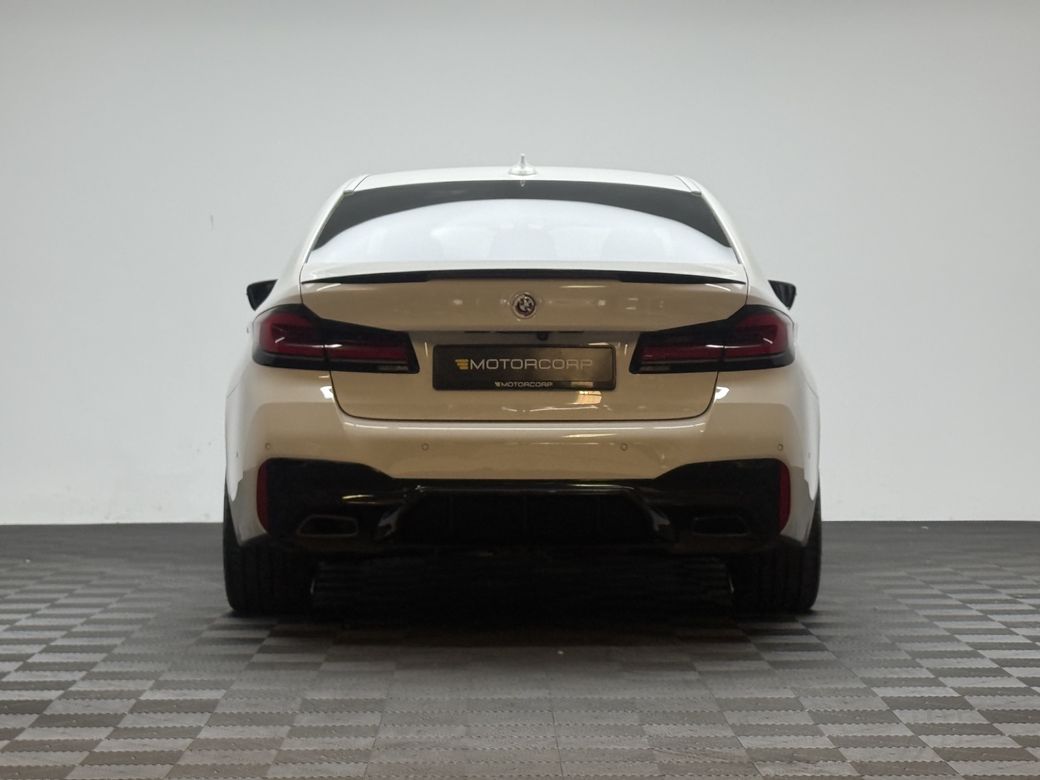 2022 BMW 5 Series