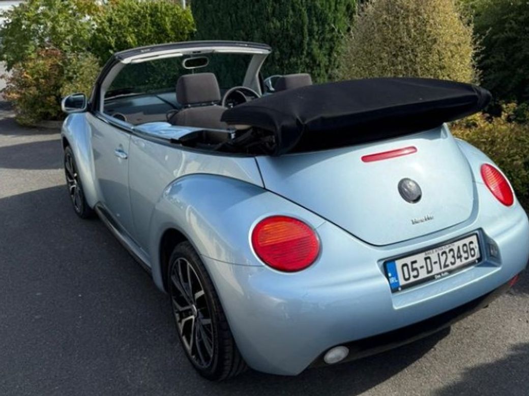 2005 Volkswagen Beetle