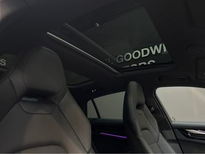 2025 Porsche Panamera