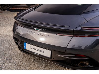 2024 Aston Martin DB12