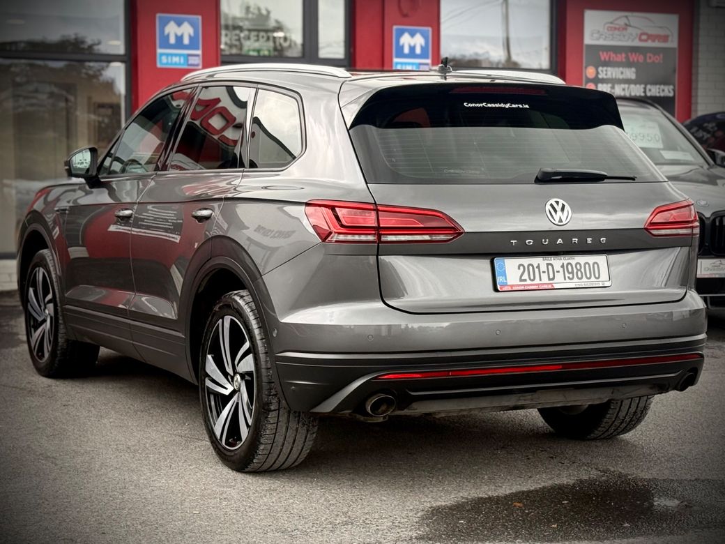 2020 Volkswagen Touareg