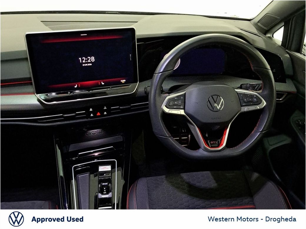 2025 Volkswagen Golf
