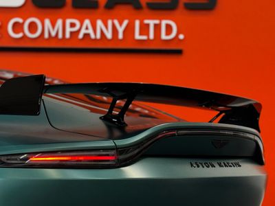 2024 Aston Martin Vantage