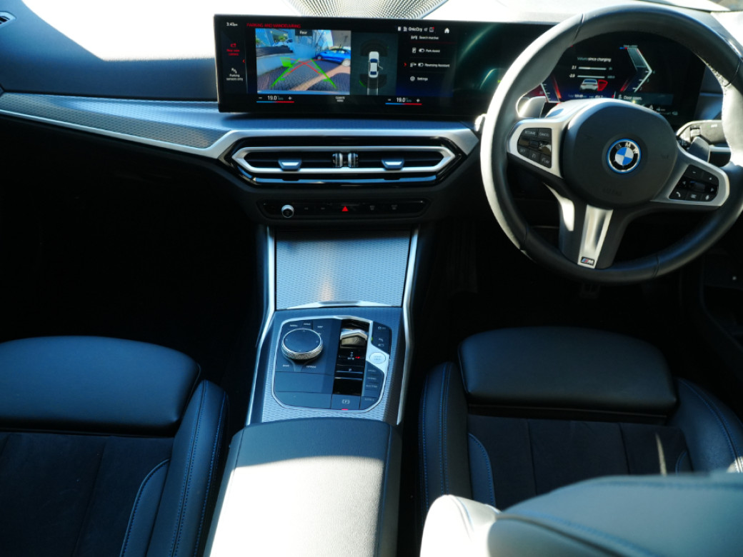 2025 BMW 3 Series