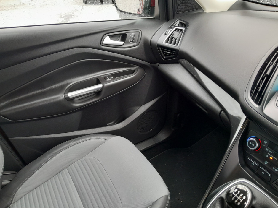 2017 Ford Kuga