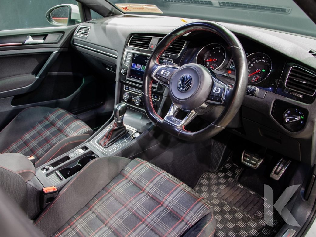 2016 Volkswagen Golf