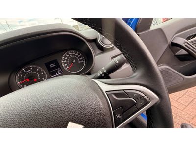 2023 Dacia Duster