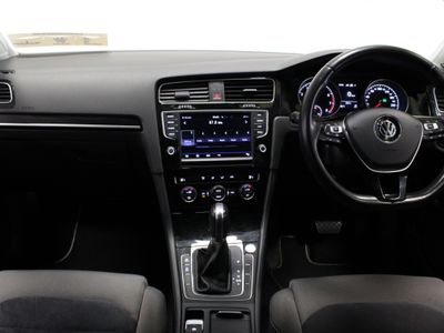 2017 Volkswagen Golf