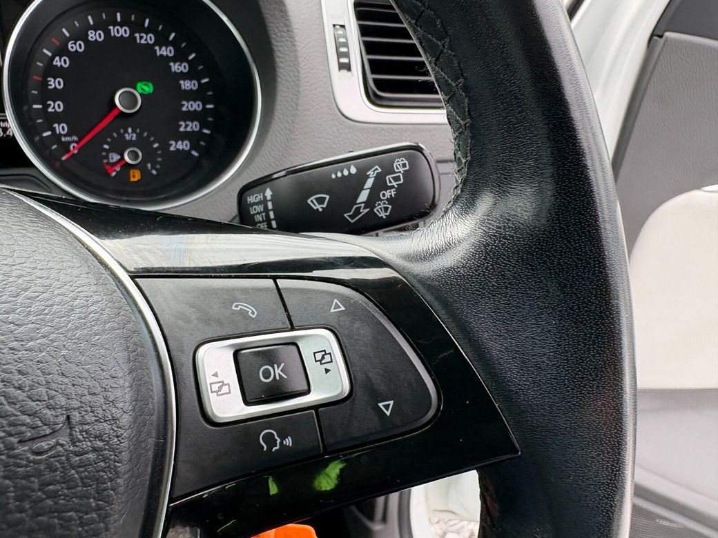 2016 Volkswagen Polo