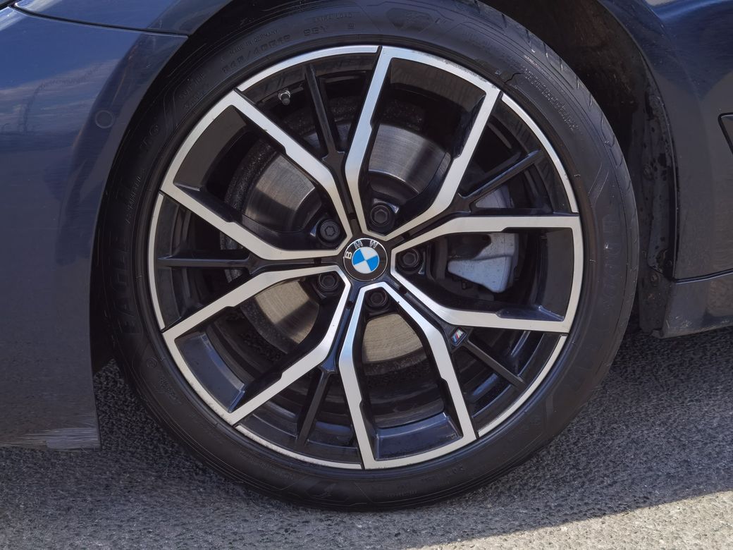 2022 BMW 5 Series