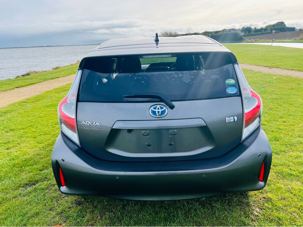 2017 Toyota Aqua
