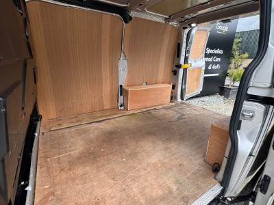 2021 Ford Transit Custom