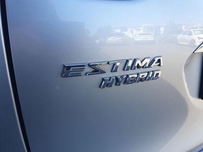 2017 Toyota Estima