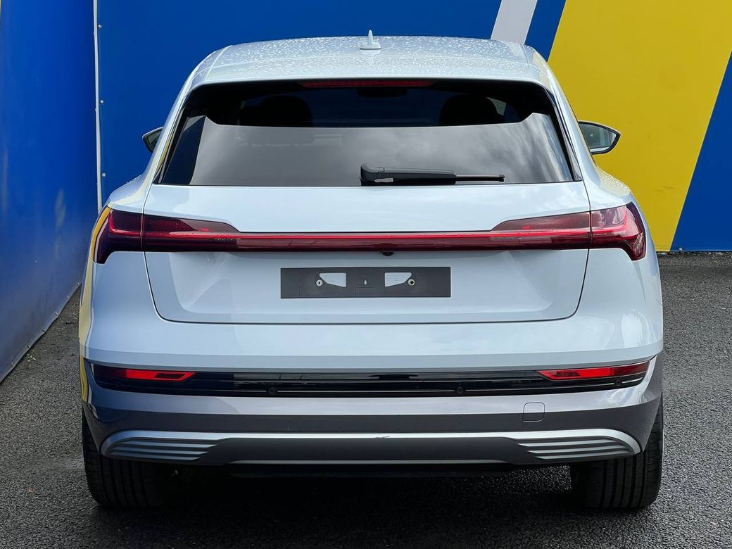 2021 Audi e-tron