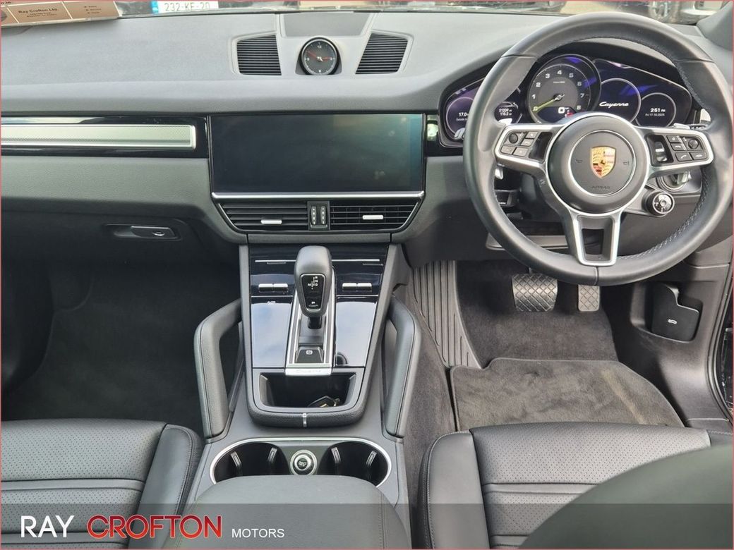 2022 Porsche Cayenne