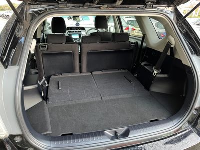 2018 Toyota Prius Alpha