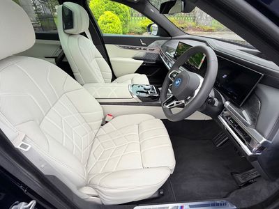 2026 BMW i7