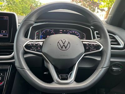 2023 Volkswagen T-Roc