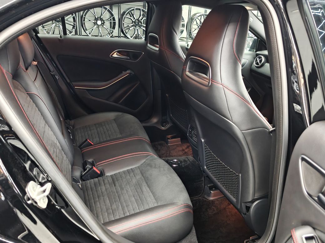 2016 Mercedes-Benz A 180