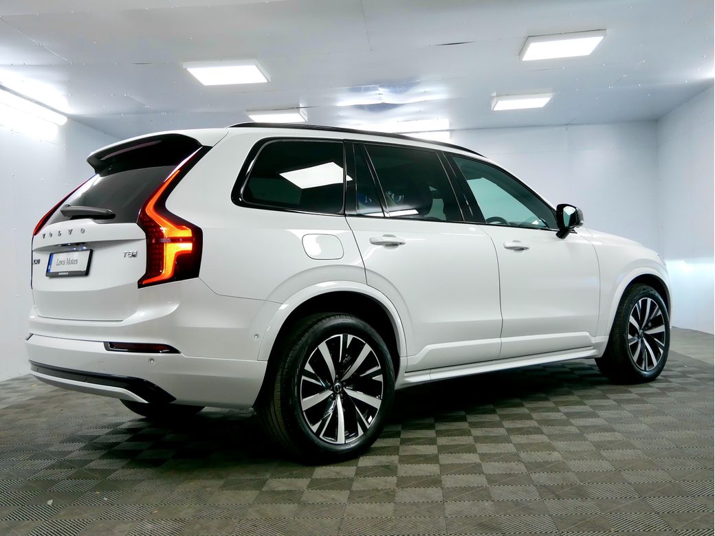 2025 Volvo XC90