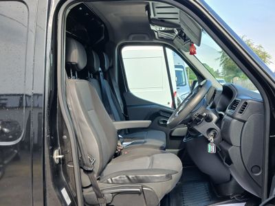 2020 Renault Master