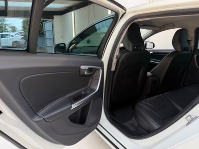 2018 Volvo V60