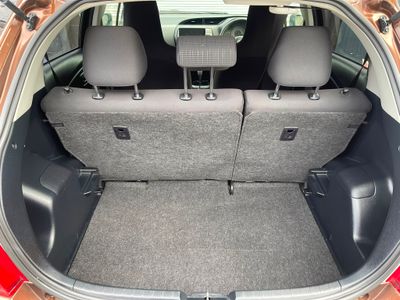 2015 Toyota Vitz