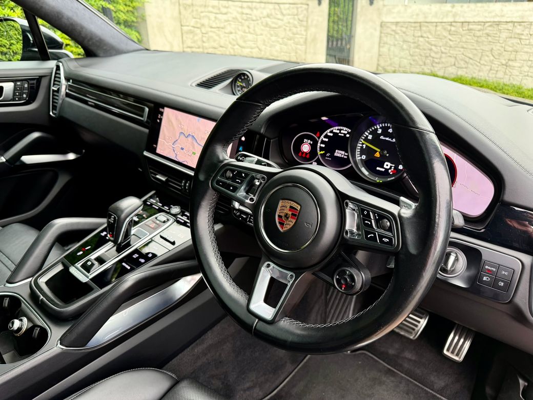 2022 Porsche Cayenne