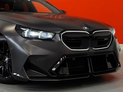 2025 BMW M5