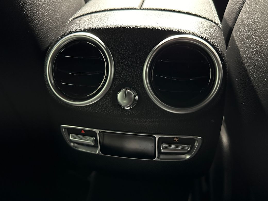 2022 Mercedes-Benz GLC Class