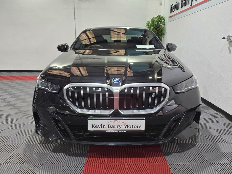 2024 BMW i5