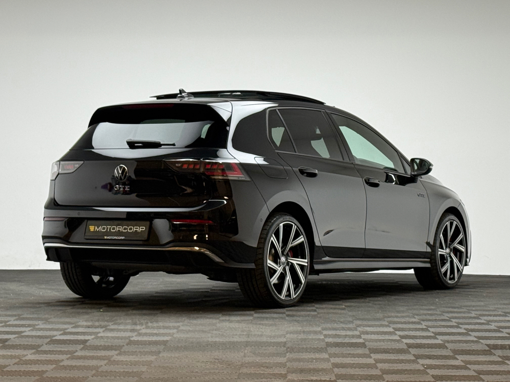 2025 Volkswagen Golf