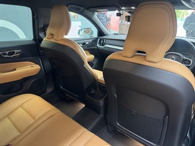 2020 Volvo V60
